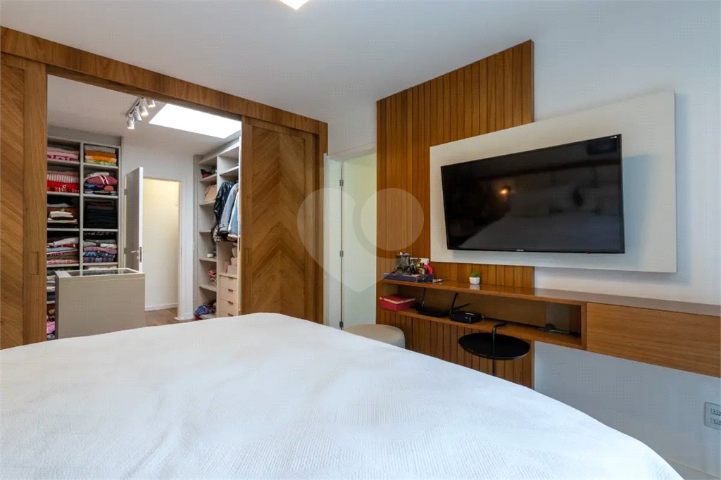 Casa à venda com 3 suítes em Retiro Morumbi, São Paulo, SP