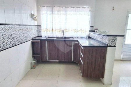 Casa à venda com 3 quartos, sendo 1 suíte, em Jardim dos Pássaros, Sorocaba, SP