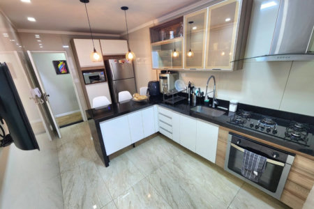 Apartamento com 2 dormitórios à venda, 92 m² por R$ 650.000,00 - Boa Vista - São Vicente/SP