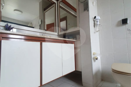 Apartamento à venda com 4 quartos, sendo 2 suítes,  no Centro, Jundiaí, SP
