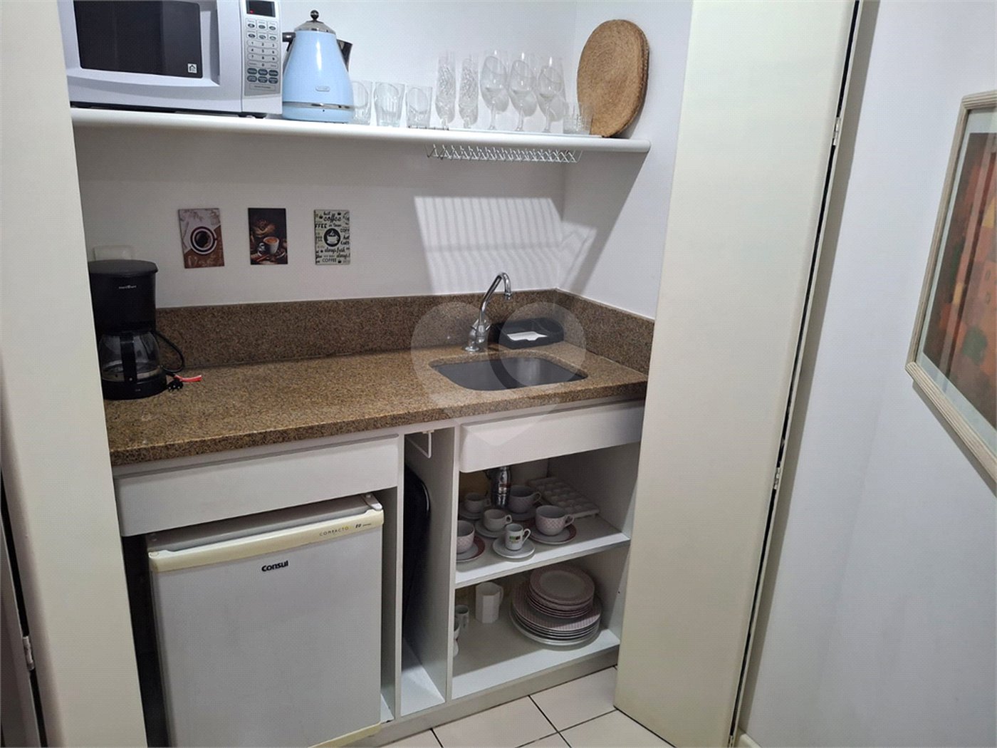 Apartamento à venda ou para alugar com 1 quarto em Cerqueira César, São Paulo, SP