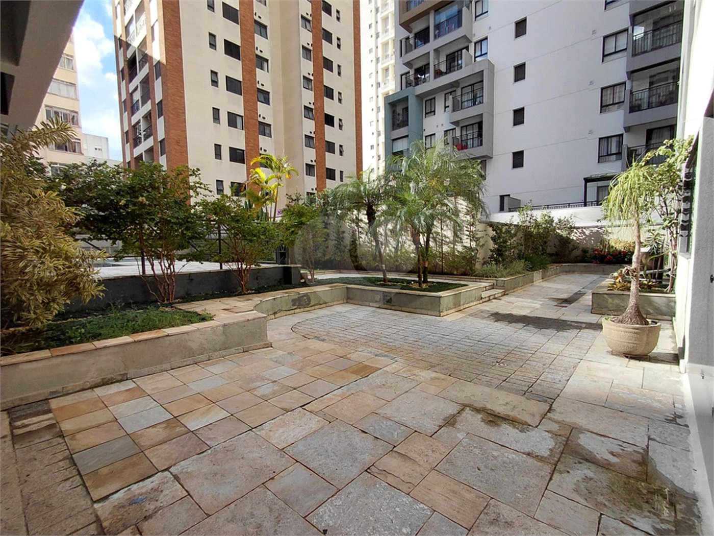 Apartamento à venda com 2 quartos, sendo 1 suíte,  em Perdizes, São Paulo, SP