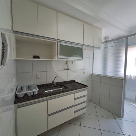 Apartamento à venda com 2 quartos, sendo 1 suíte, em Pinheirinho, Vinhedo, SP