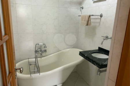 Apartamento à venda com 3 quartos, sendo 1 suíte, em Santa Teresinha, São Paulo, SP