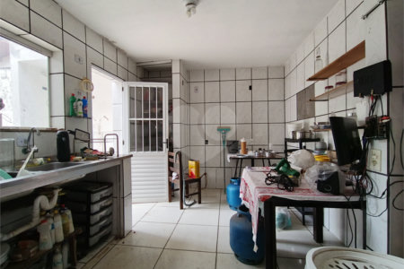 Casa à venda com 4 quartos, sendo 3 suítes, no condomínio Rancho Dirce, Sorocaba - SP