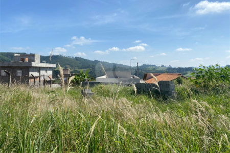Terreno à venda em Vila Santa Helena, Atibaia, SP
