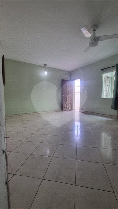 Sobrado à venda com 3 quartos em Vila Gustavo, São Paulo, SP