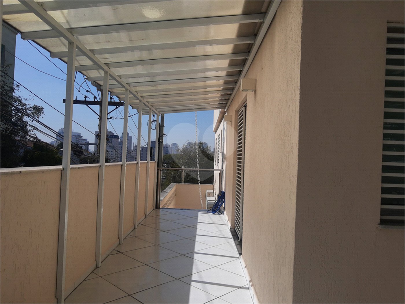 Casa à venda com 3 quartos, sendo 1 suíte, em Vila Mariana, São Paulo, SP