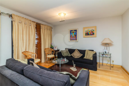 Apartamento à venda com 4 quartos, sendo 3 suítes, em Alto da Lapa, São Paulo, SP