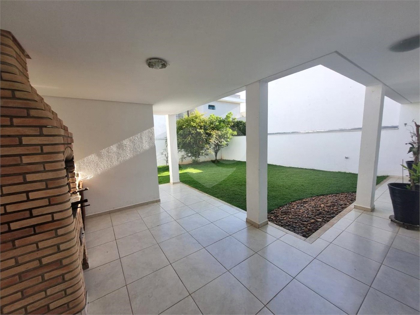 Casa à venda com 3 suítes no condomínio Residencial Villa do Bosque, Sorocaba - SP