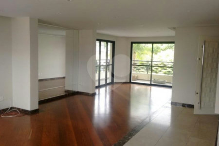 Excelente Apto à venda na Saúde c/240 m2 - 3 Suites/4 Vagas
