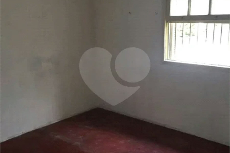 Sobrado com 2 dormitório região na Saúde