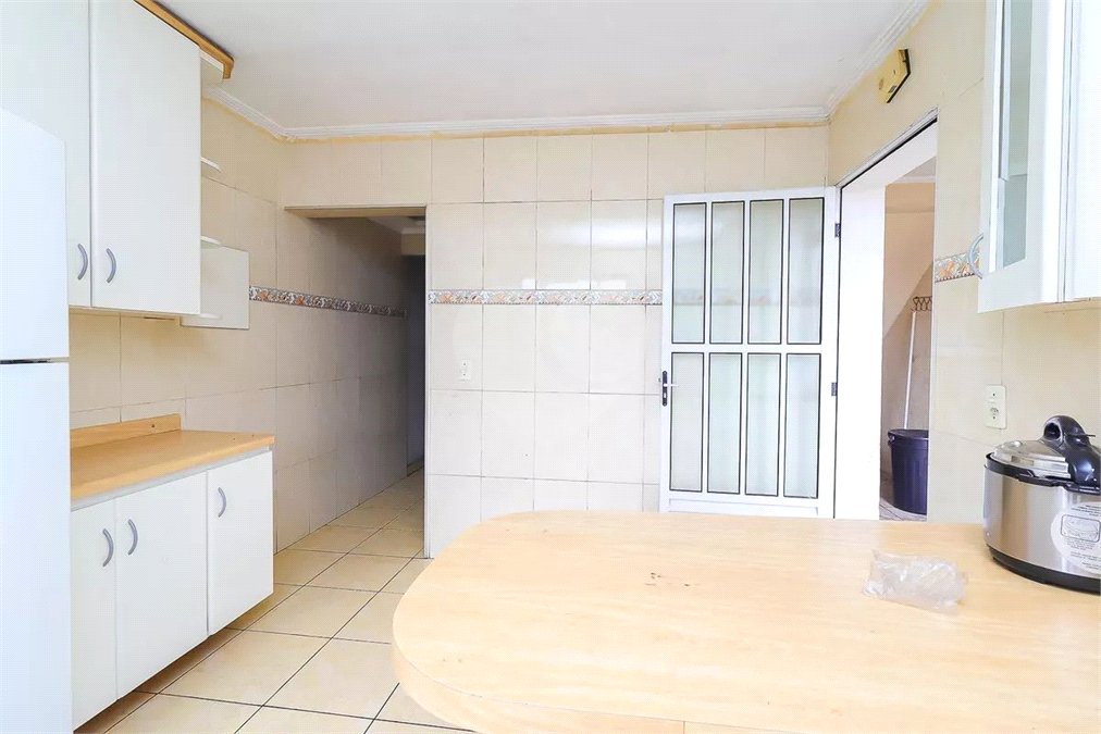 Casa com 100m², 3 dormitórios, 2 vagas, à venda em Itaquera