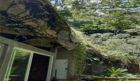 Casa à venda com 3 suítes em Serra da Cantareira, Mairiporã, SP