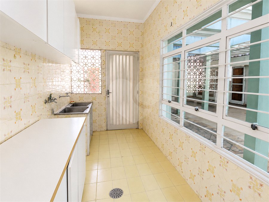 Casa Térrea para alugar com 4 quartos, sendo 1 suíte,  em Jardim América, Sorocaba, SP