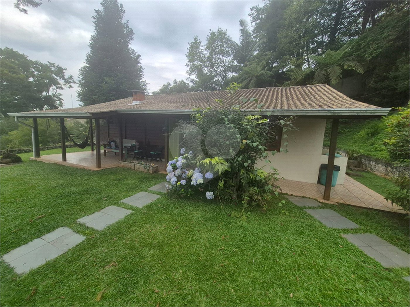 Casa à venda com 2 quartos, sendo 1 suíte, no condomínio Sausalito, Mairiporã - SP