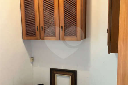 Apartamento à venda com 4 suítes em Vila Uberabinha, São Paulo, SP