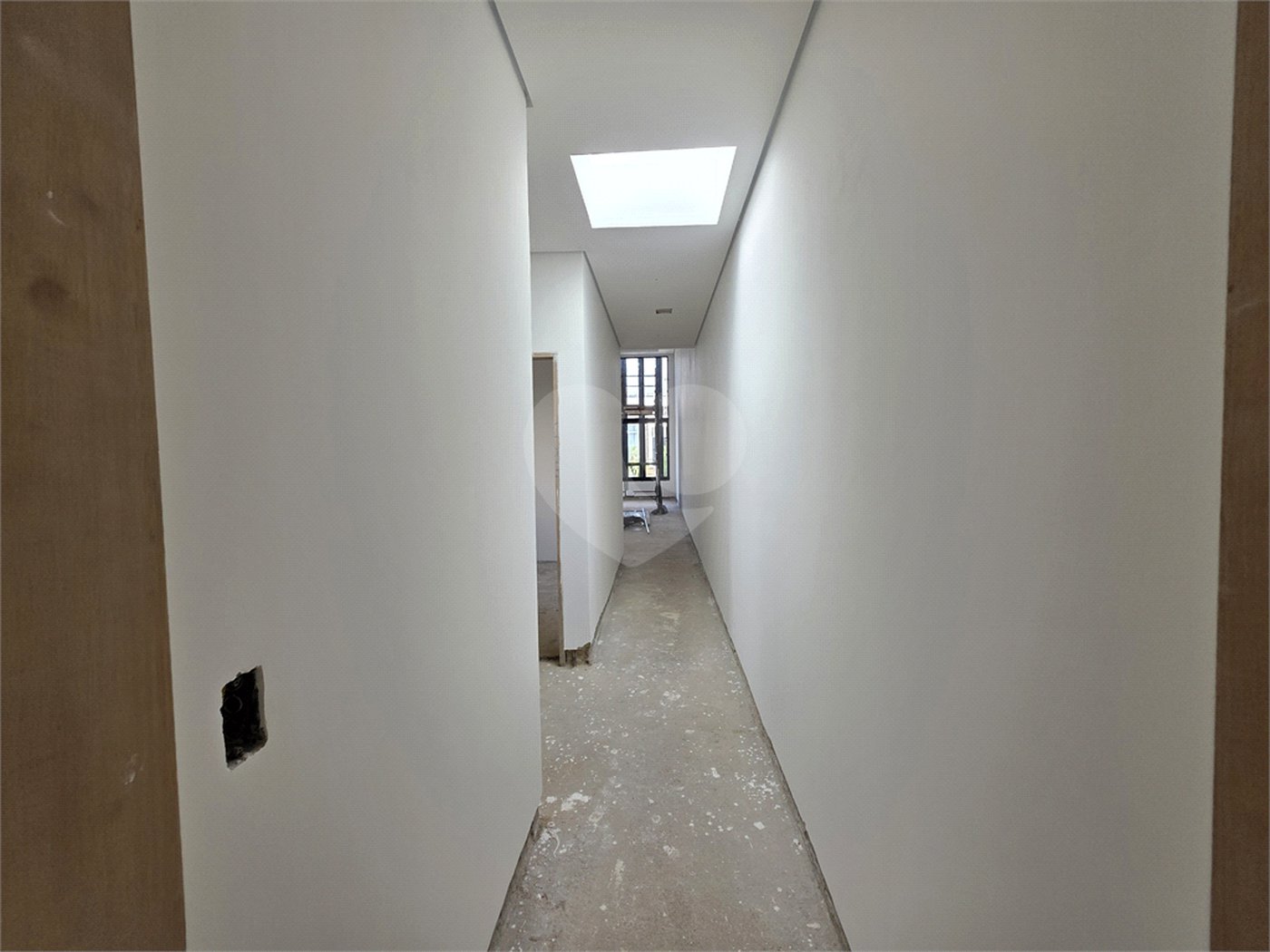Casa à venda com 3 quartos, sendo 1 suíte,  no condomínio Reserva Ipanema I, Sorocaba - SP