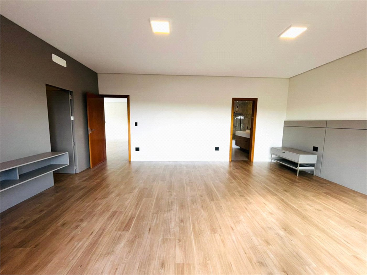 Casa à venda com 4 suítes no condomínio Saint Patrick, Sorocaba - SP