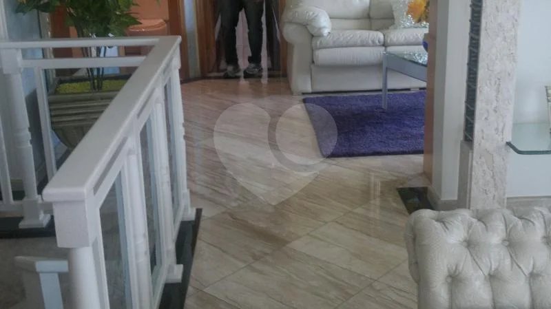 Cobertura à venda com 5 quartos, sendo 4 suítes, em Vila Paulicéia, São Paulo, SP