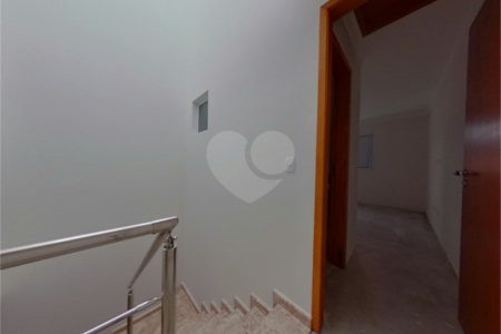 Casa à venda com 3 suítes no condomínio Residencial Gaya, São Paulo - SP