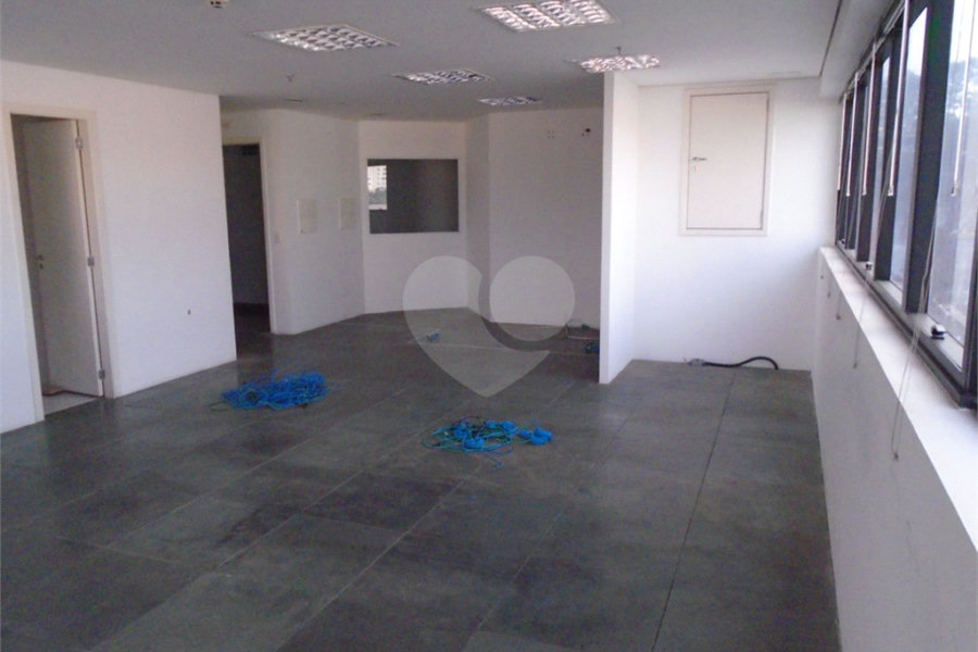 Sala à venda em Planalto Paulista, São Paulo, SP