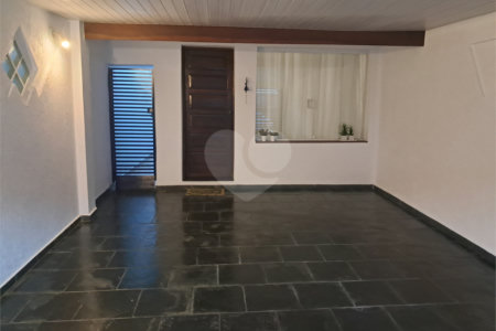 Sobrado à venda com 2 quartos em Granja Julieta, São Paulo, SP