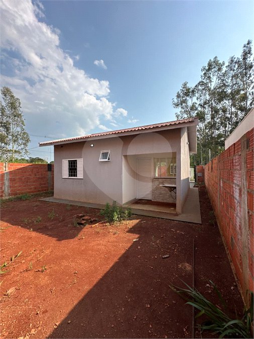 Casa à venda com 2 quartos em Residencial Solaris, Ponta Porã, MS