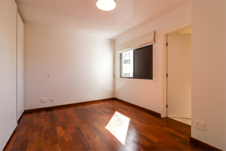 Apartamento à venda com 3 suítes em Cidade Monções, São Paulo, SP