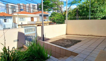 Casa à venda com 4 quartos, sendo 1 suíte,  em Vila Paulicéia, São Paulo, SP