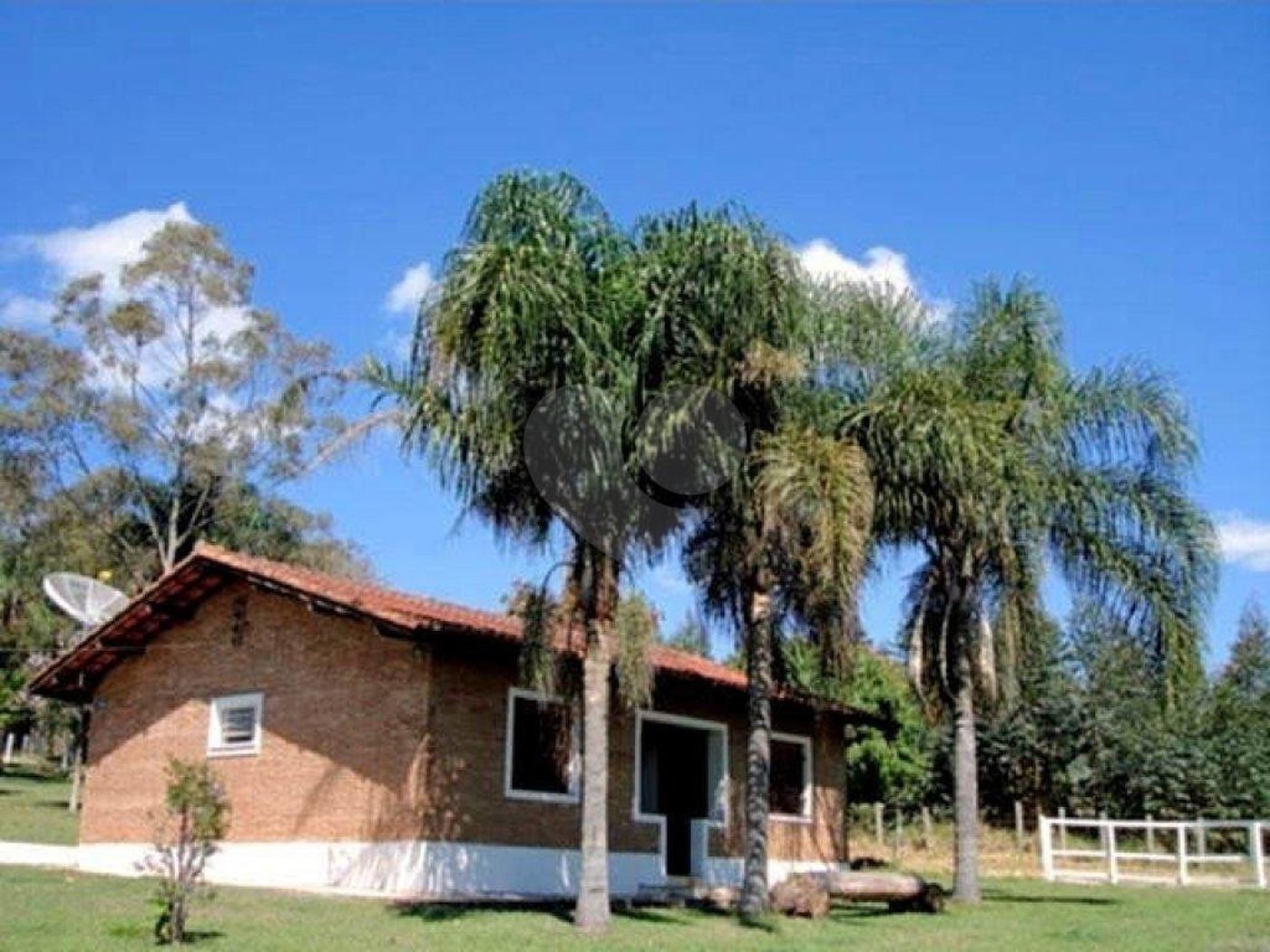 Sítio à venda com 10 quartos em Sítio Arueira, Piracaia, SP