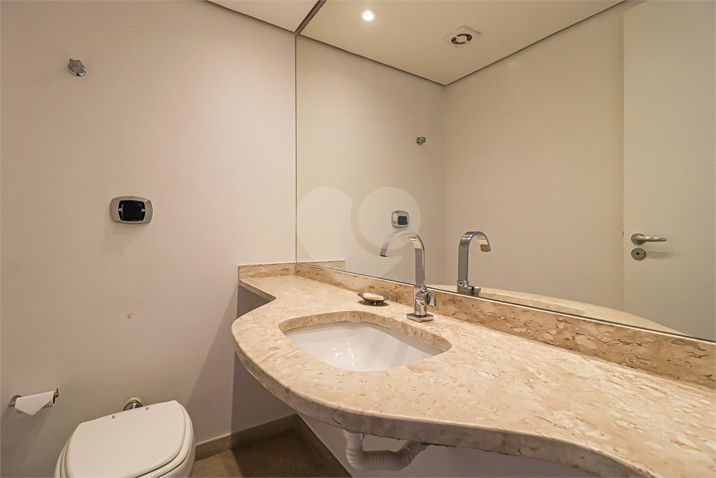 Apartamento à venda com 3 suítes em Cidade Monções, São Paulo, SP