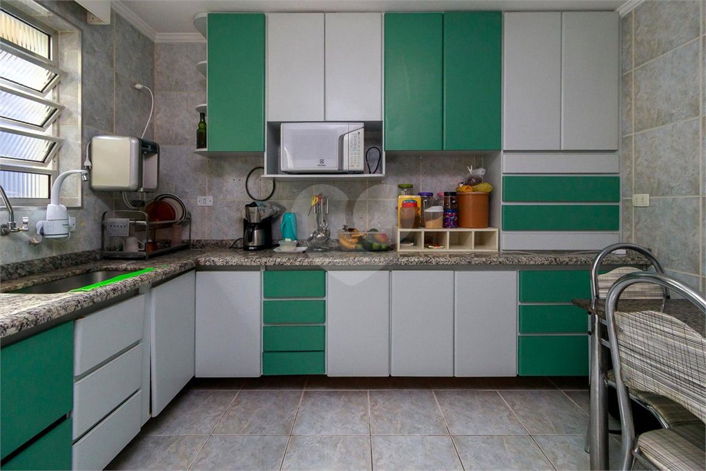 Casa à venda com 3 quartos em Jardim Monte Azul, São Paulo, SP