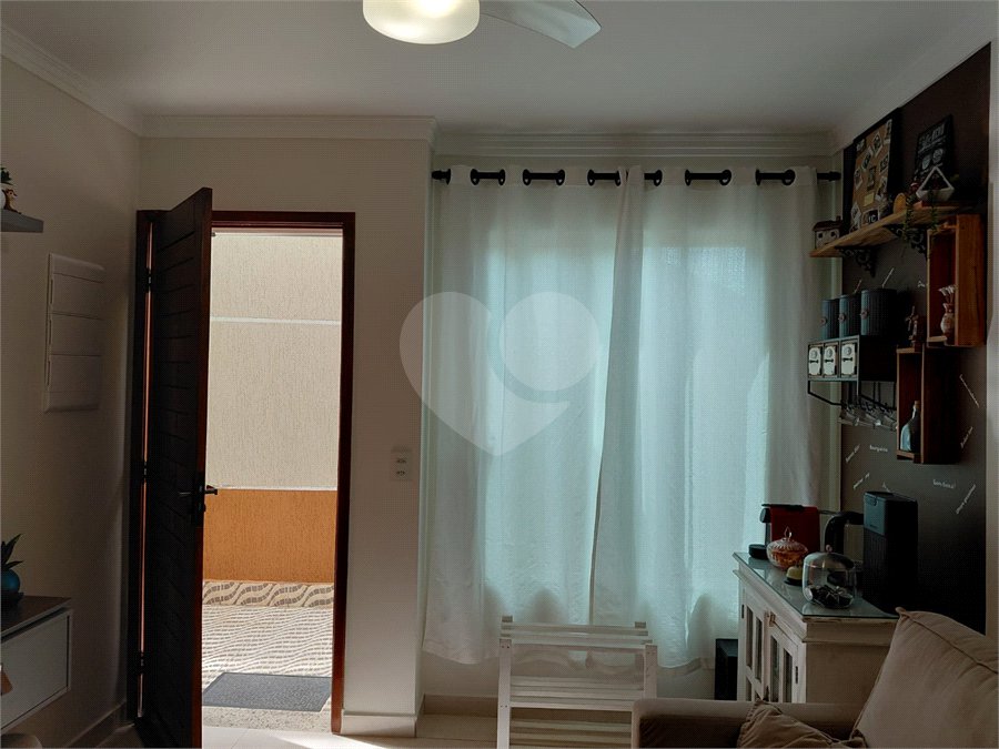 Casa à venda com 2 suítes no condomínio Residencial Guilhen, São Paulo - SP