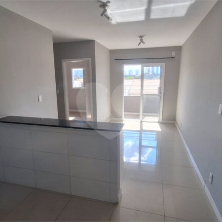 Apartamento à venda com 2 quartos, sendo 1 suíte,  em Parque Bela Vista, Votorantim, SP
