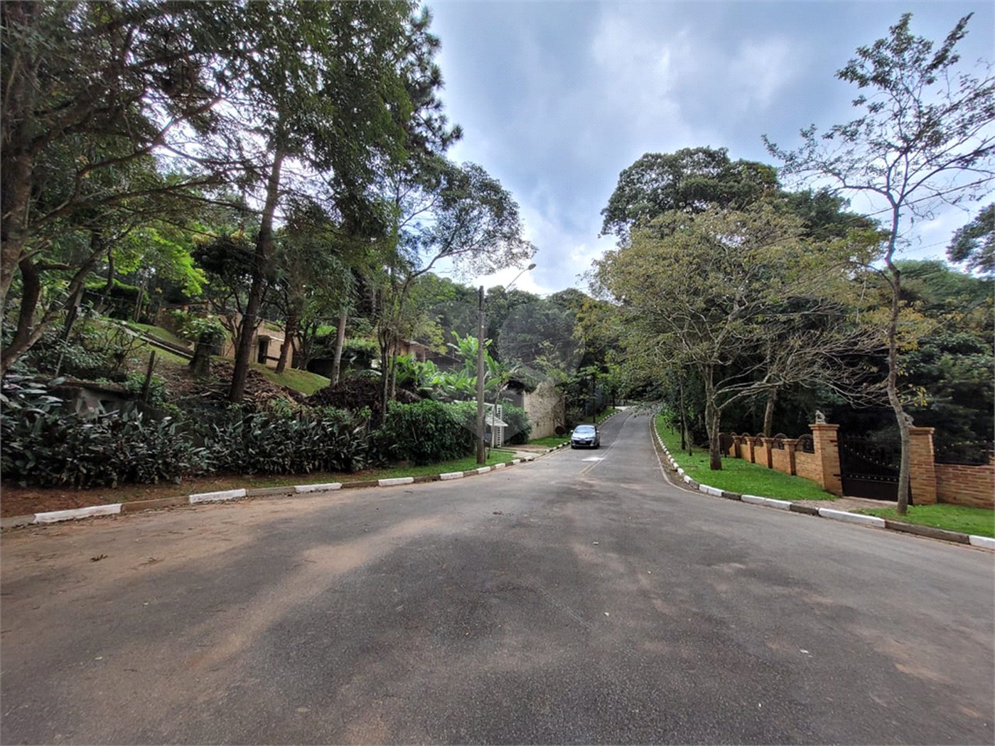Terreno à venda no condomínio Cantareira, Mairiporã - SP