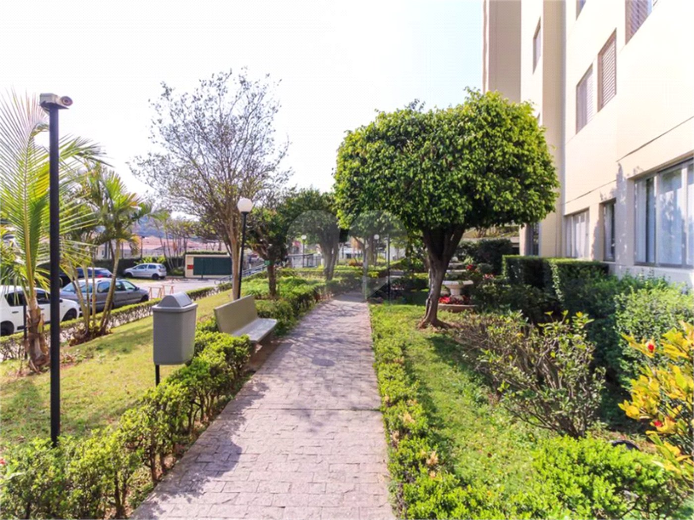 Apartamento à venda com 2 quartos em Parque Maria Domitila, São Paulo, SP