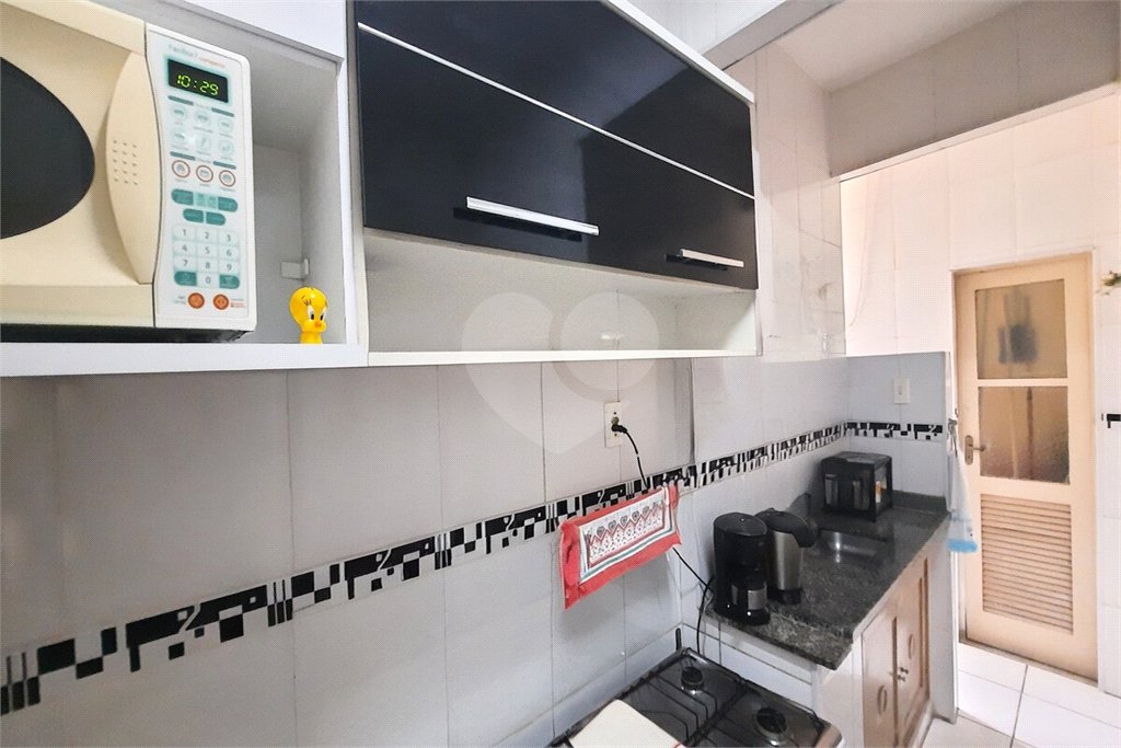 Apartamento à venda com 2 quartos, sendo 1 suíte,  em Rio Comprido, Rio de Janeiro, RJ