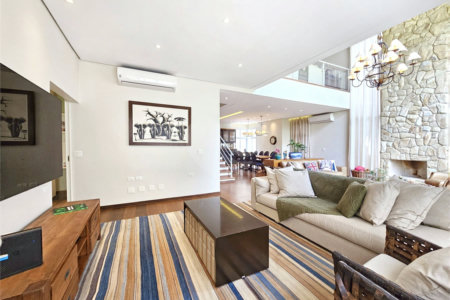 Casa à venda com 4 suítes no condomínio Ville Courchevel, São Paulo - SP
