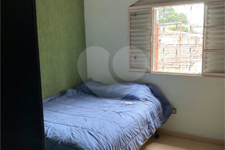 Sobrado à venda com 3 quartos, sendo 1 suíte, em Vila Augusta, Guarulhos, SP