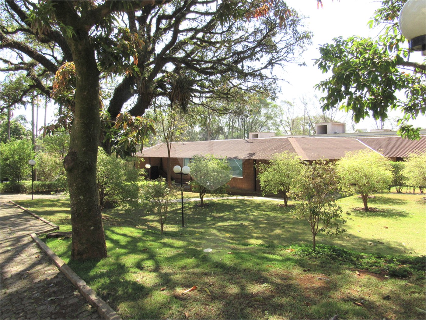 Casa à venda com 4 suítes no condomínio Jatoba, São Paulo - SP