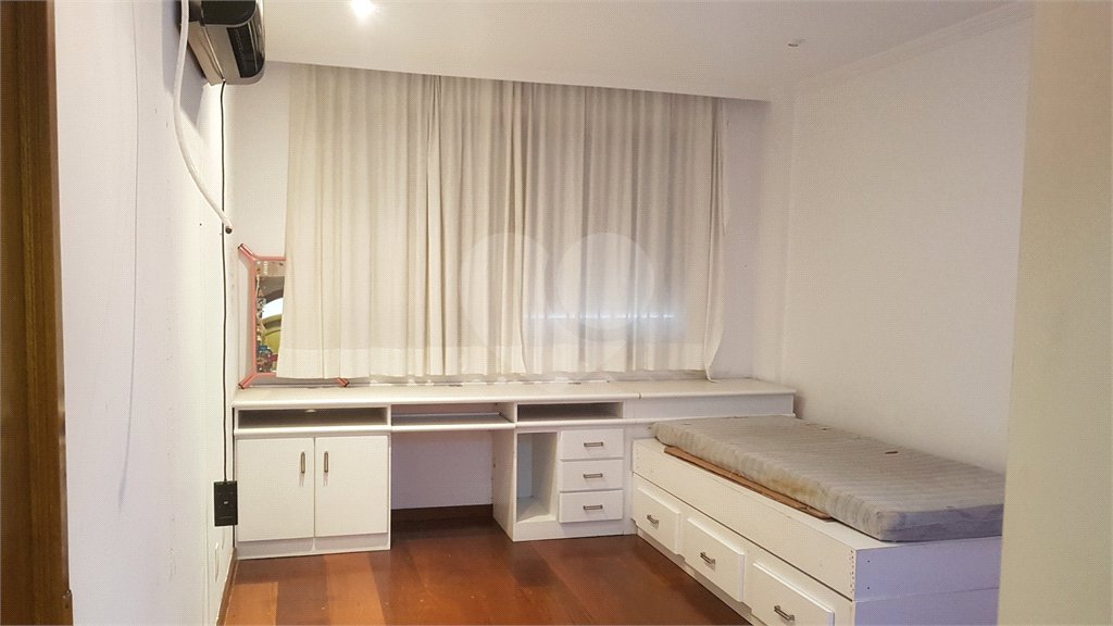 Apartamento à venda com 3 quartos, sendo 1 suíte, em Santana, São Paulo, SP