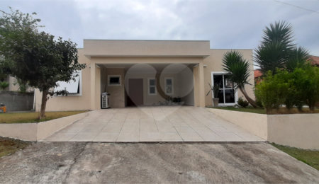 Casa à venda com 3 suítes no condomínio Alpes de Mairiporã, Mairiporã - SP