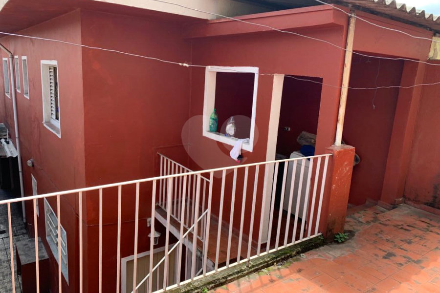 Sobrado à venda com 3 quartos em Jardim Peri, São Paulo, SP