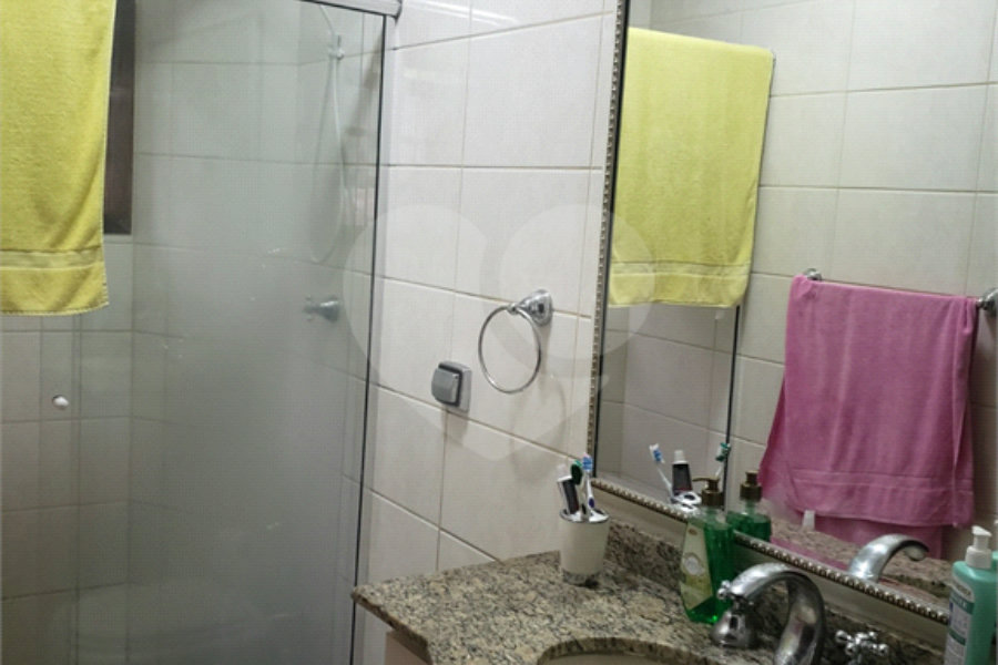 Casa à venda com 3 suítes no condomínio Alpes da Cantareira, Mairiporã - SP