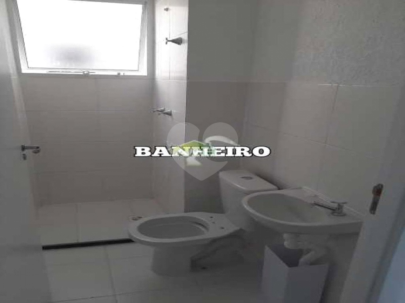 Apartamento à venda com 2 quartos em Guaratiba, Rio de Janeiro, RJ