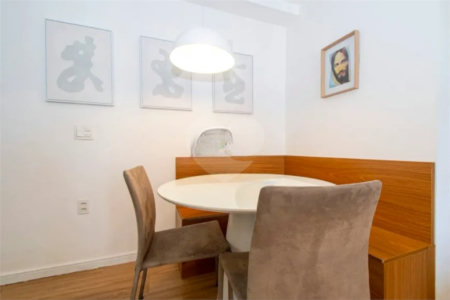 Apartamento à venda com 2 quartos, sendo 1 suíte, em Vila Pompéia, São Paulo, SP