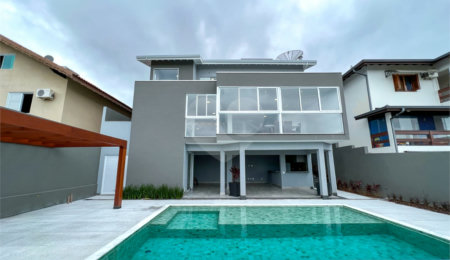 Casa à venda com 4 suítes no condomínio Alpes de Vinhedo, Vinhedo - SP