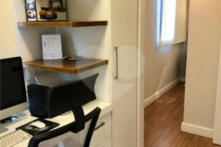 Apartamento à venda com 1 quarto em Indianópolis, São Paulo, SP