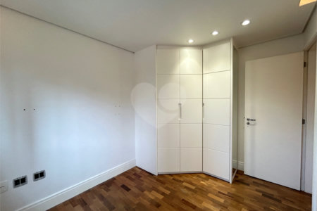 Apartamento à venda com 3 quartos, sendo 1 suíte, em Vila Leopoldina, São Paulo, SP